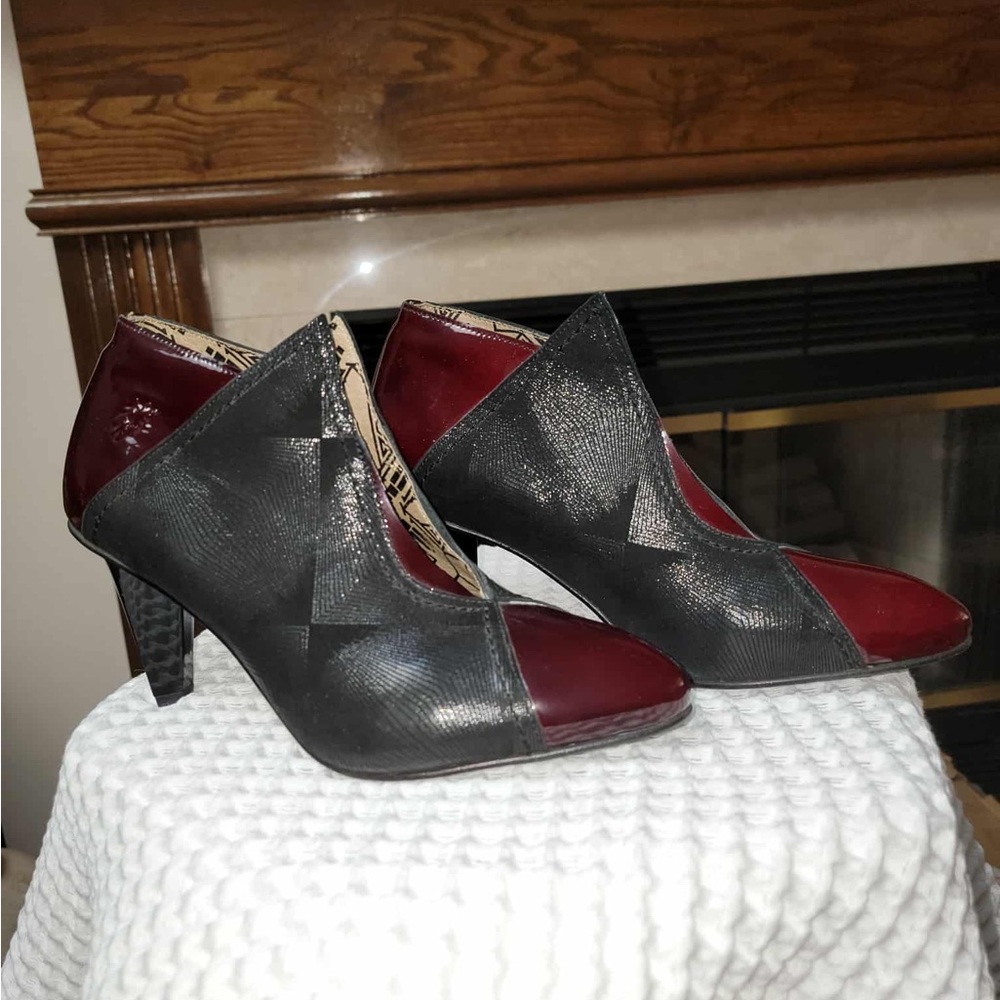 Fly London Black and Burgundy Heels